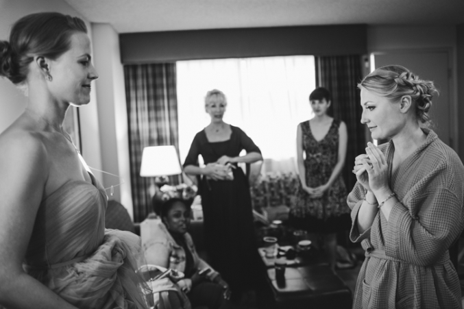 Polina+Ryan - Marin County Wedding - Destination Wedding - The Rasers Photography 02